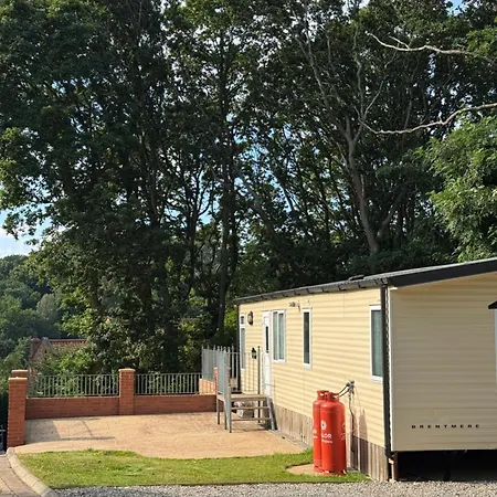 Oaklands Retreat *